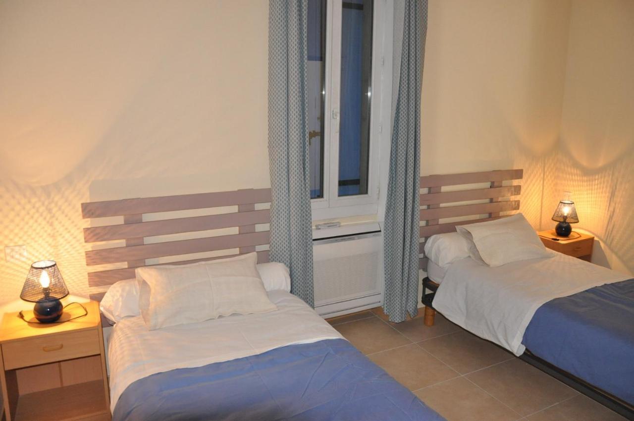 Hotel La Ferme De Tonton Jules 2 Entraigues-sur-la-Sorgue Zewnętrze zdjęcie